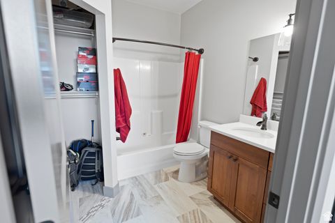 Tiny photo for 515 E 1170 N, Richfield, UT 84701 (MLS # 2114573)