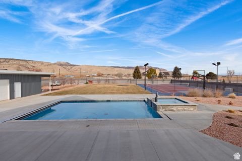 Tiny photo for 515 E 1170 N, Richfield, UT 84701 (MLS # 2114573)