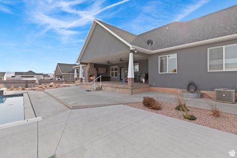 Tiny photo for 515 E 1170 N, Richfield, UT 84701 (MLS # 2114573)