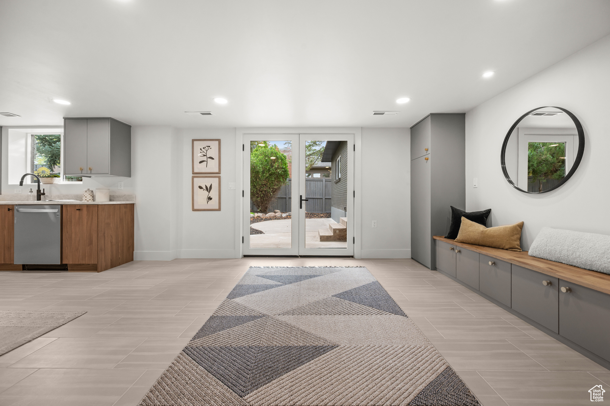 TARTAN SUB PLAT B - Residential