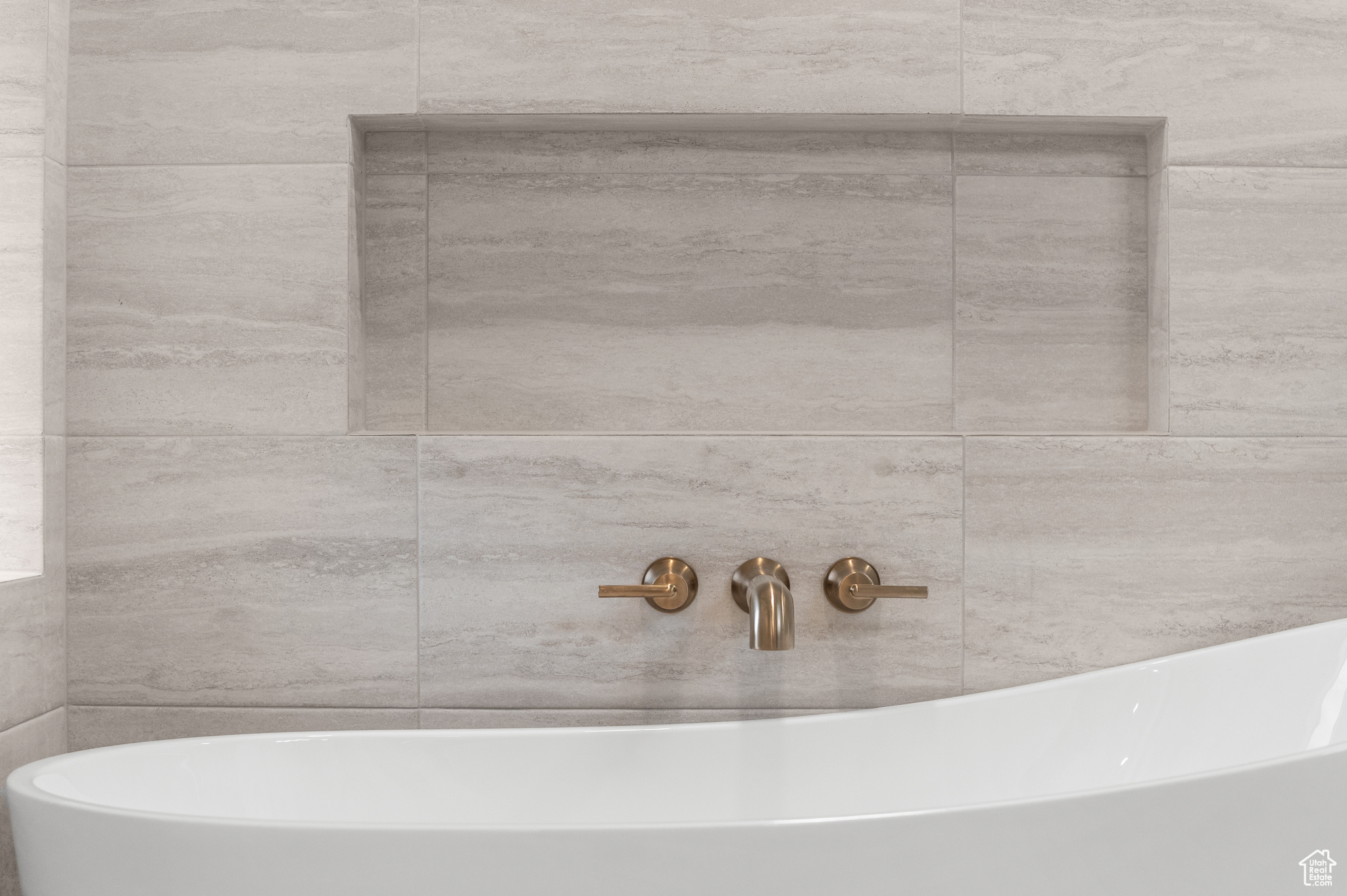 TARTAN SUB PLAT B - Residential