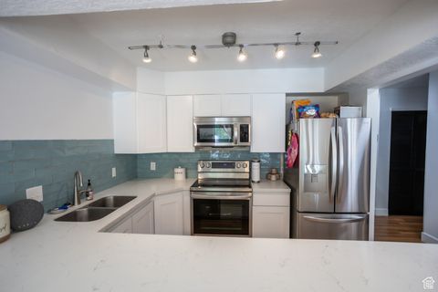 Tiny photo for 4424 W SKYE DR, South Jordan, UT 84009 (MLS # 2118973)