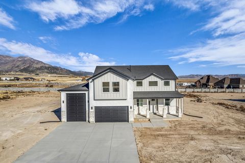 Tiny photo for 2884 W BROWNS MDW, Eagle Mountain, UT 84005 (MLS # 2123762)