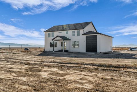 Tiny photo for 2884 W BROWNS MDW, Eagle Mountain, UT 84005 (MLS # 2123762)