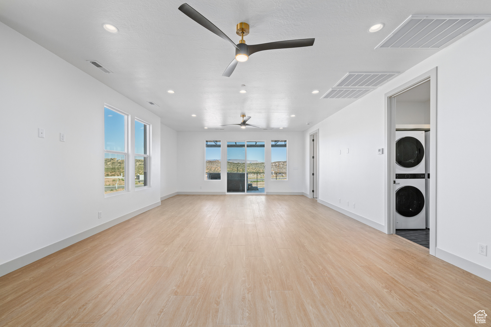 THE ISLAND AT CORAL CANYON - Residential