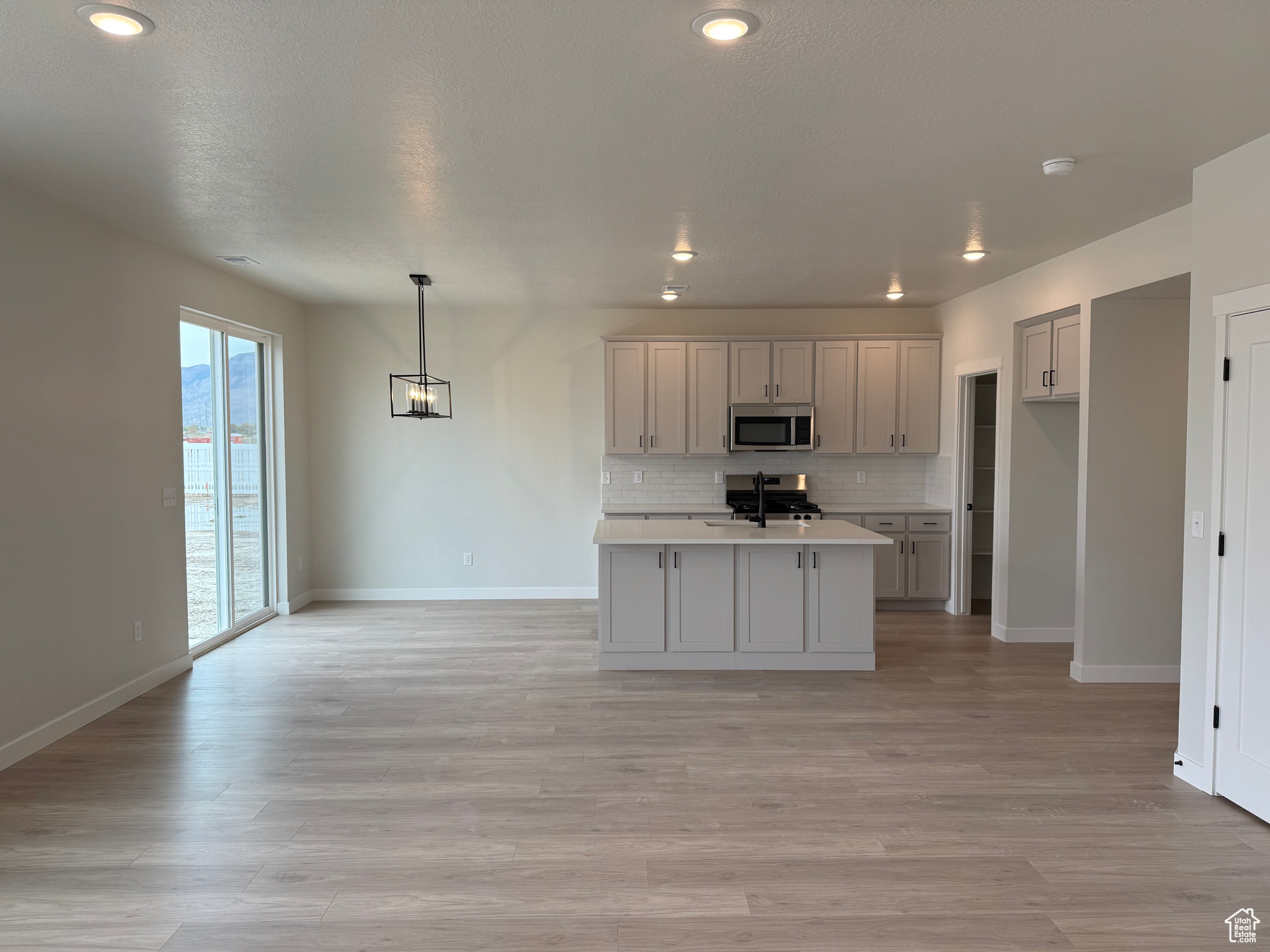 STAGECOACH ESTATES - Residential