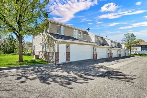 Tiny photo for 3117 S VAN BUREN AVE E, Ogden, UT 84403 (MLS # 2149112)