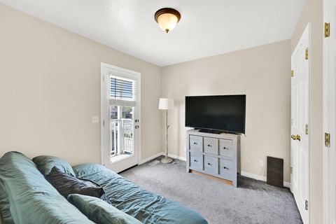 Tiny photo for 3117 S VAN BUREN AVE E, Ogden, UT 84403 (MLS # 2149112)