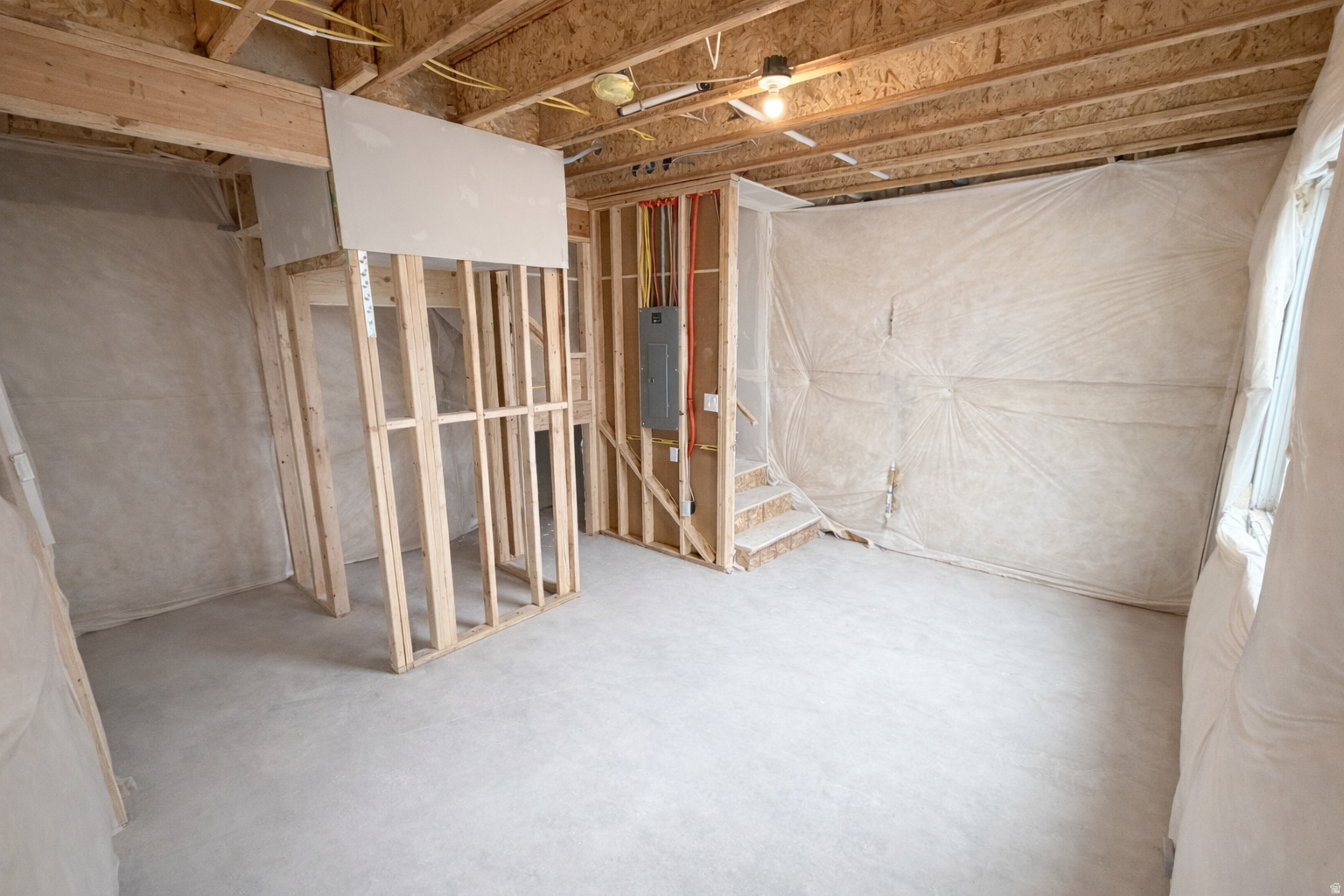 BEACON POINTE - Residential