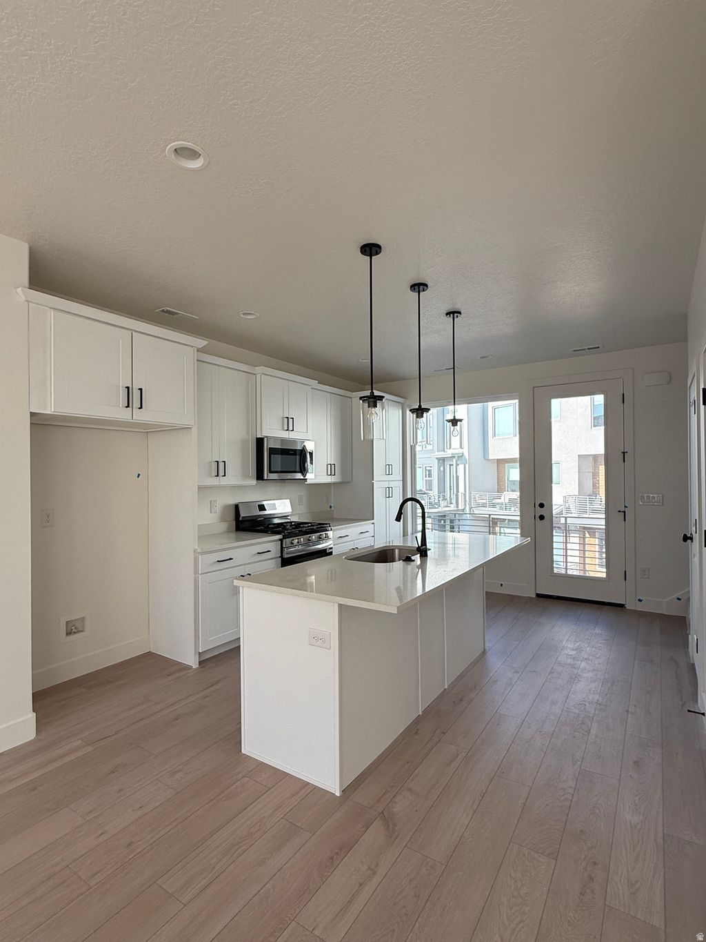 Photo of 1486 W KIERRA COURT (565 N) Ct #147, Farmington, UT 84025 (MLS # 2131705)