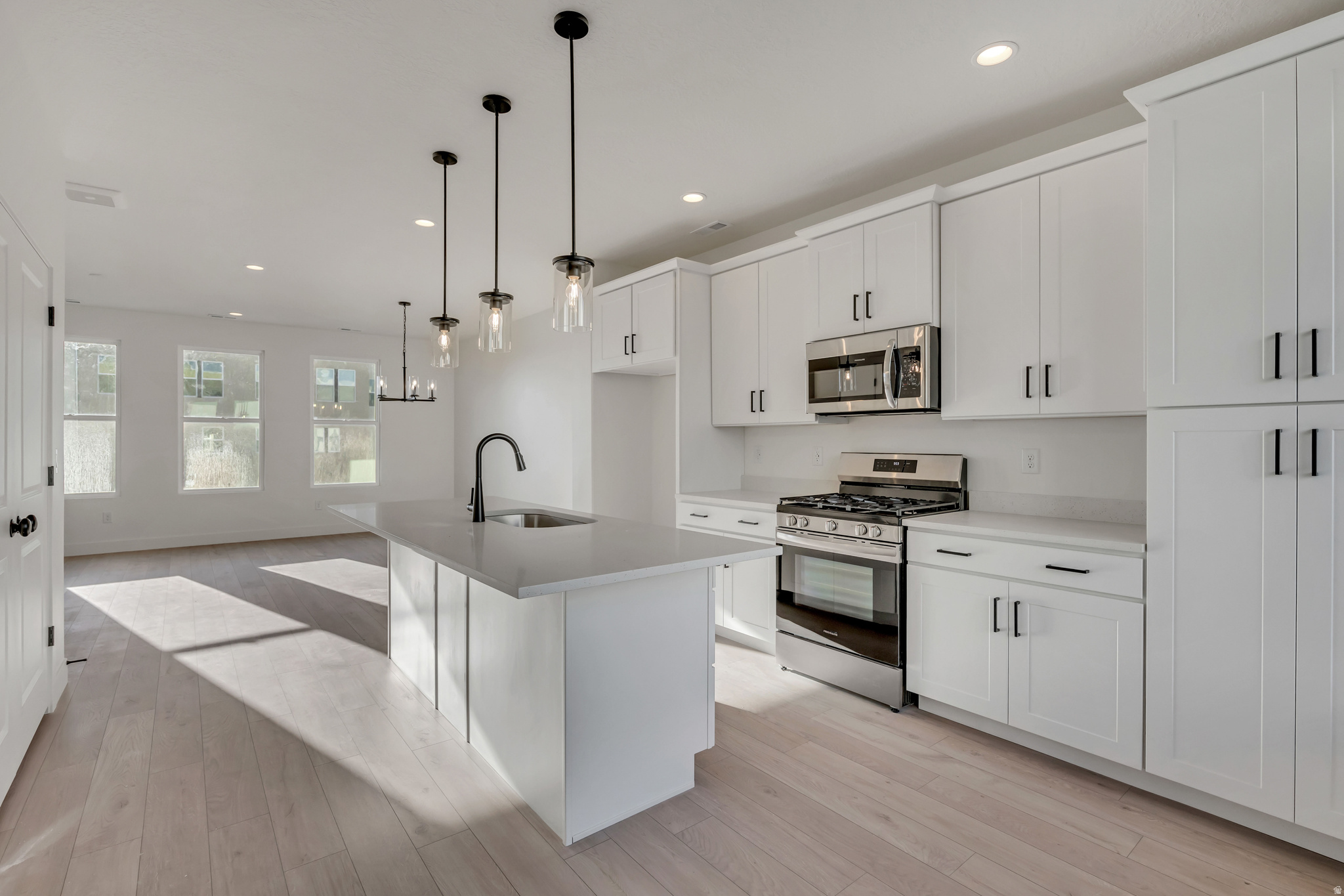 1486 W KIERRA COURT (565 N) 147