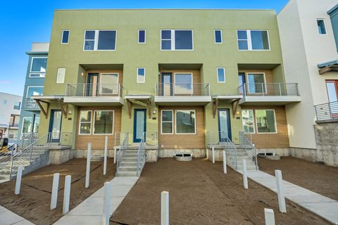 Tiny photo for 1486 W KIERRA COURT (565 N) Ct #147, Farmington, UT 84025 (MLS # 2131705)