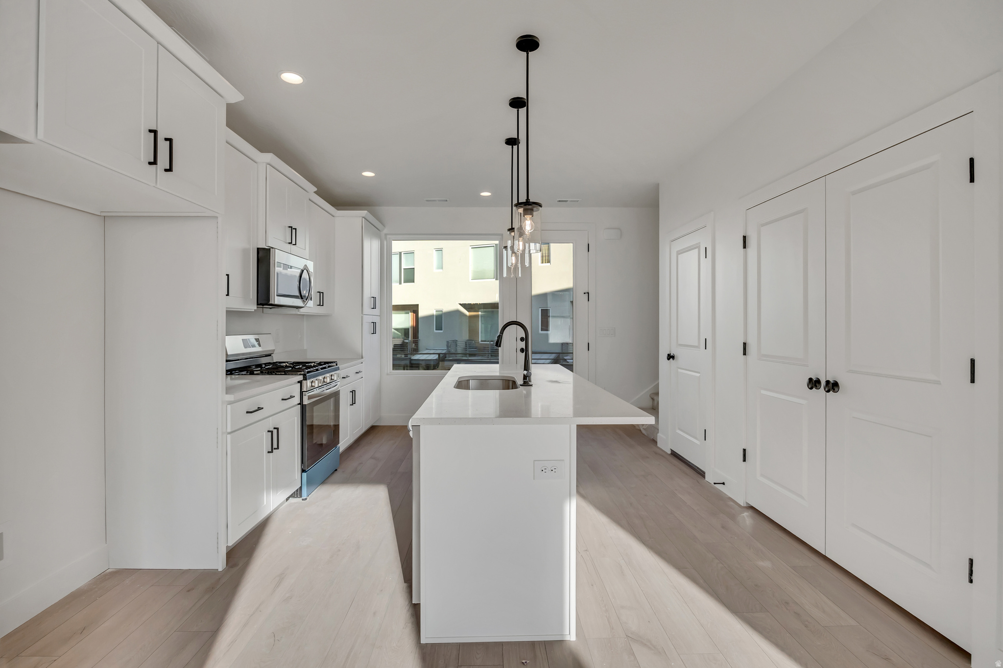 1486 W KIERRA COURT (565 N) 147