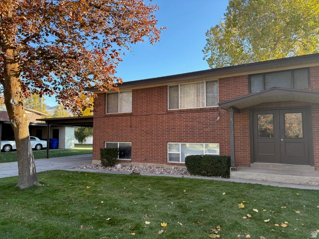 CHATEAU PARK - Residential Income