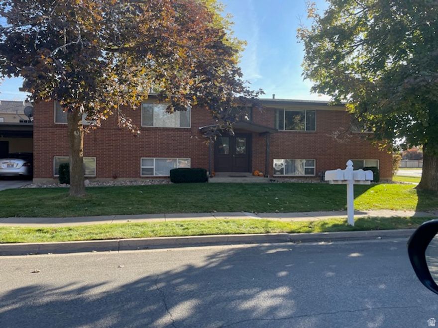 ** Please do not disturb tenants** Fully-occupied building. All brick 4-plex located in Bountiful on a long cul de sac just west of Smith's Marketplace on 200 West and 500 South. Units have stable rental history and are rarely vacant. The split entry opens on to a central hallway with two units up and two on the garden level. All units are configured about the same. Roof was replaced in 2017 and insulation added in 2021. A water softener serves the entire building. Strategically situated between Salt Lake City and Ogden, with easy access to the I-15 freeway and Legacy Parkway as well as public transportation and the Front Runner station. 12 minutes to the Salt Lake International Airport or downtown Salt Lake. City. 15 minutes to Station Park and Lagoon. New Bountiful City park is just a block west with pickleball courts, skate park, playground, soccer/football fields and a walking path. Minutes away from shopping, dining, schools and other services. Perfect for investors or owner-occupants who want to live in one unit and rent the other three. Information provided is deemed reliable; however, buyers and agents are encouraged to verify all. Make offers subject to inspection.