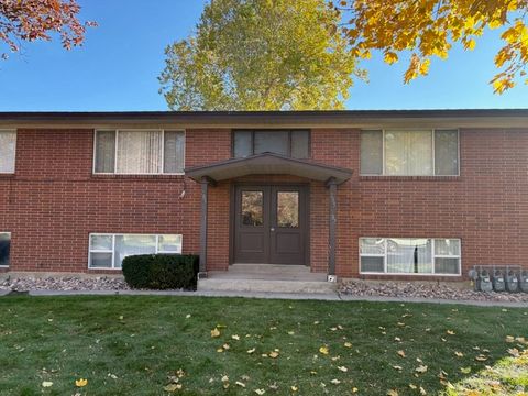 Photo of 281 W 650 S, Bountiful, UT 84010 (MLS # 2150225)