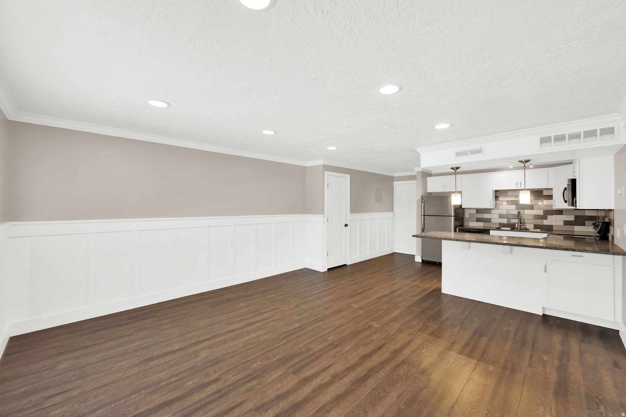 SOUTH 67 CONDOS - Residential