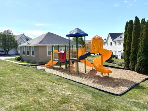 Tiny photo for 1266 W BRIDALWOOD LOOP, Lehi, UT 84043 (MLS # 2158332)