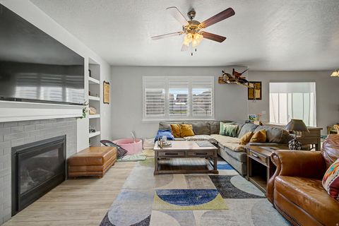 Tiny photo for 63 E BLUE HERON DR, Saratoga Springs, UT 84045 (MLS # 2151830)