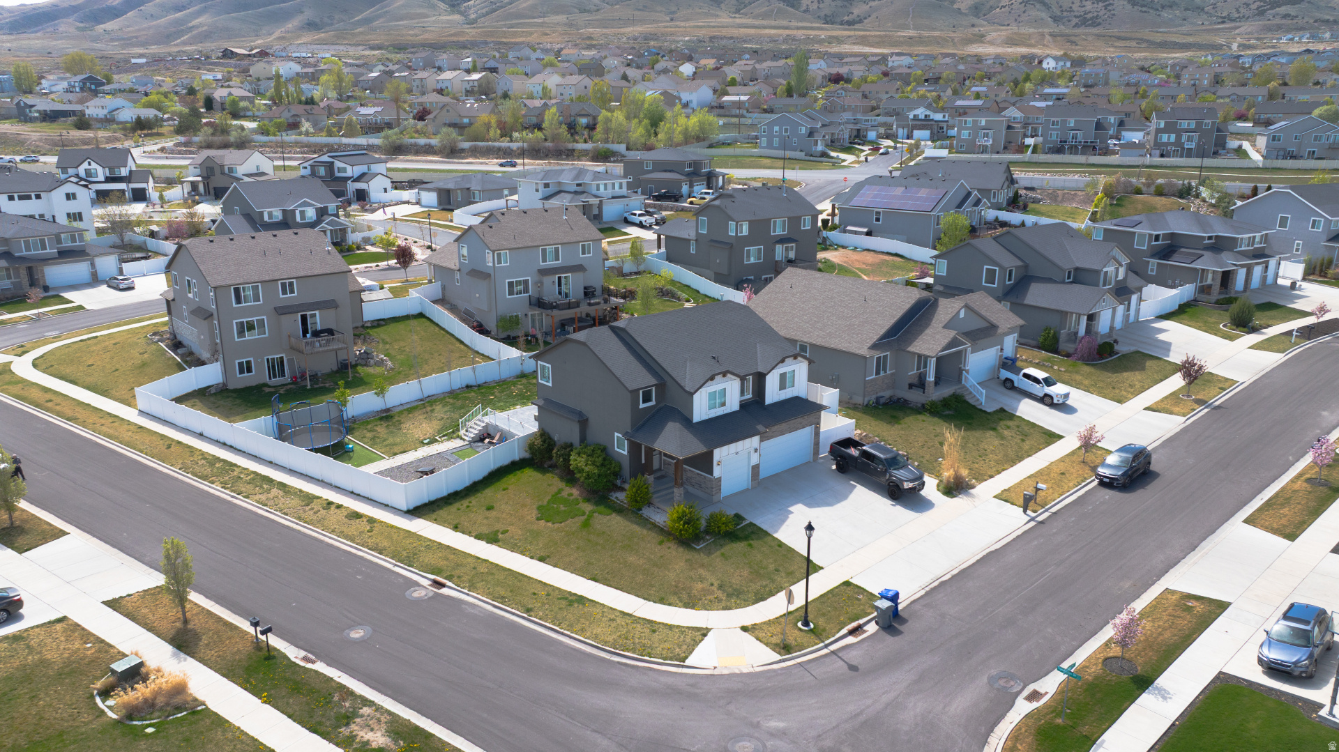 HERON HILLS SUB - Residential