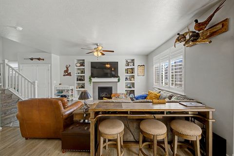 Tiny photo for 63 E BLUE HERON DR, Saratoga Springs, UT 84045 (MLS # 2151830)