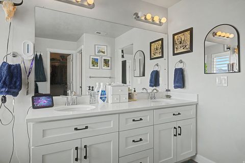 Tiny photo for 63 E BLUE HERON DR, Saratoga Springs, UT 84045 (MLS # 2151830)