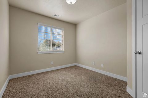 Tiny photo for 927 N INDEPENDENCE AVE, Provo, UT 84604 (MLS # 2119239)