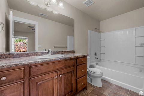 Tiny photo for 927 N INDEPENDENCE AVE, Provo, UT 84604 (MLS # 2119239)