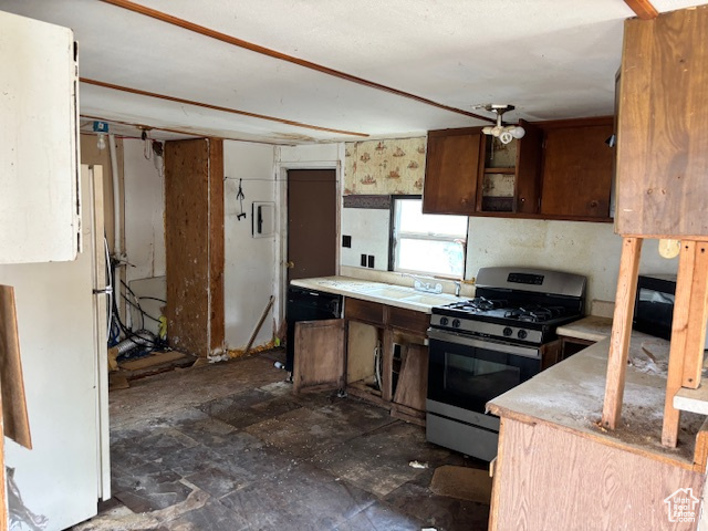 MILE HIGH VILLAGE - Residential