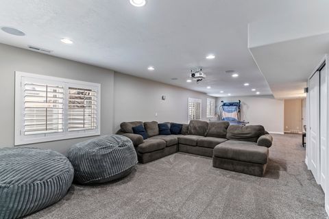 Tiny photo for 3352 N 1100 W, Pleasant View, UT 84414 (MLS # 2141062)