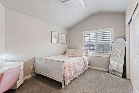 Tiny photo for 3352 N 1100 W, Pleasant View, UT 84414 (MLS # 2141062)