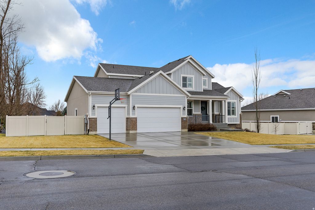 Photo of 3352 N 1100 W, Pleasant View, UT 84414 (MLS # 2141062)