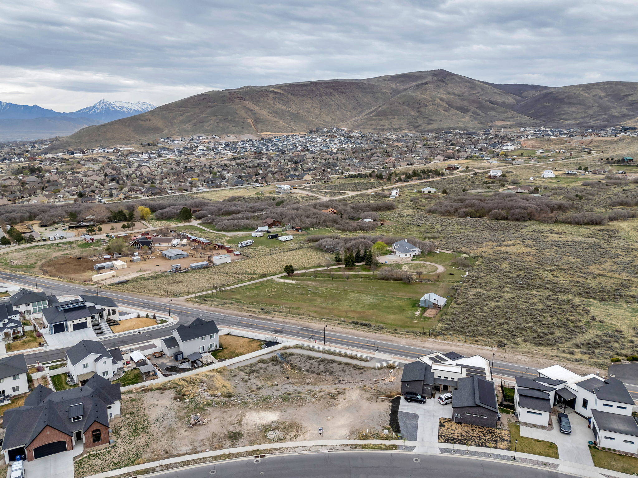 RIDGES AT ROSE CANYON - Residential