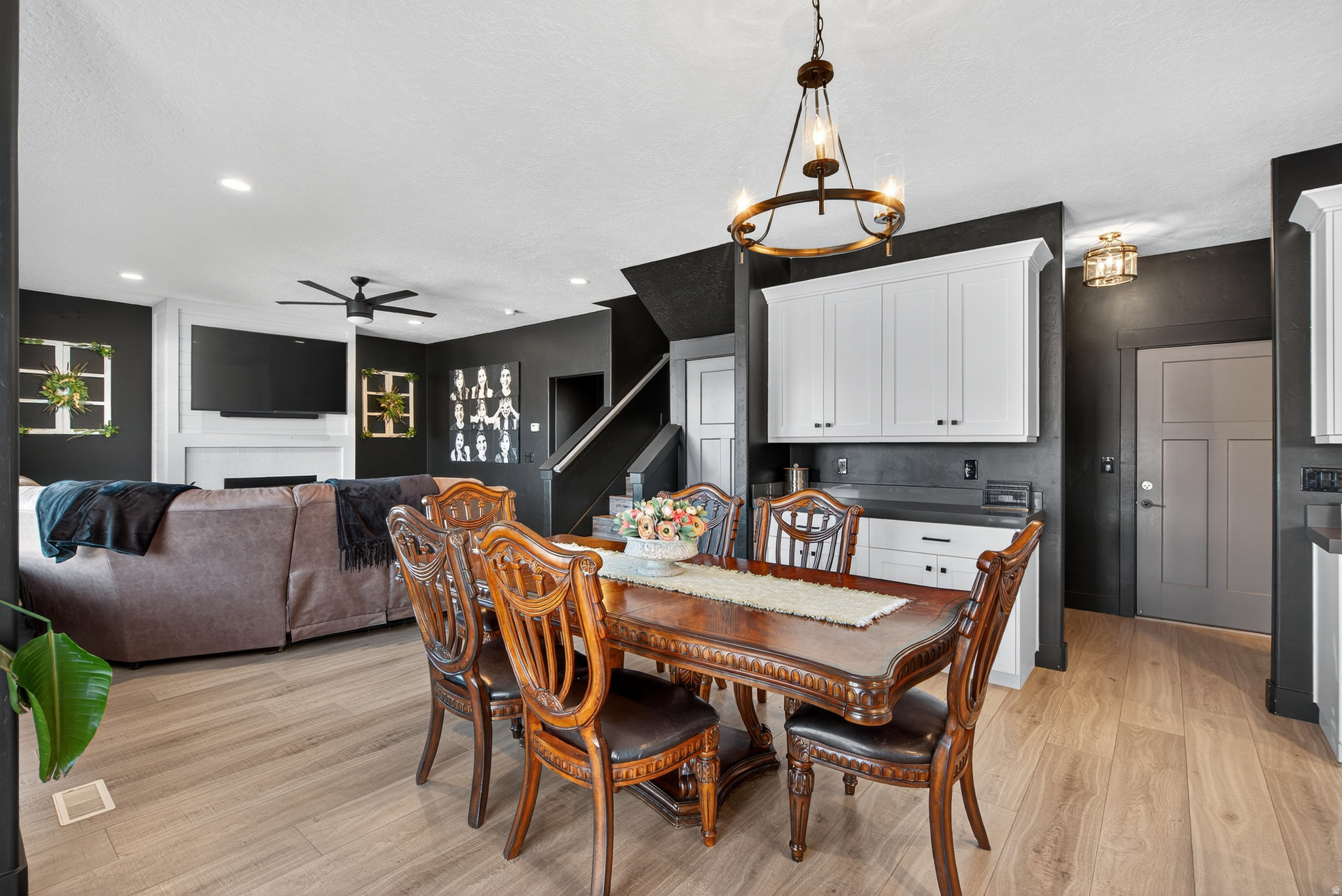 VISTA LINDA SUBDIVISION - Residential