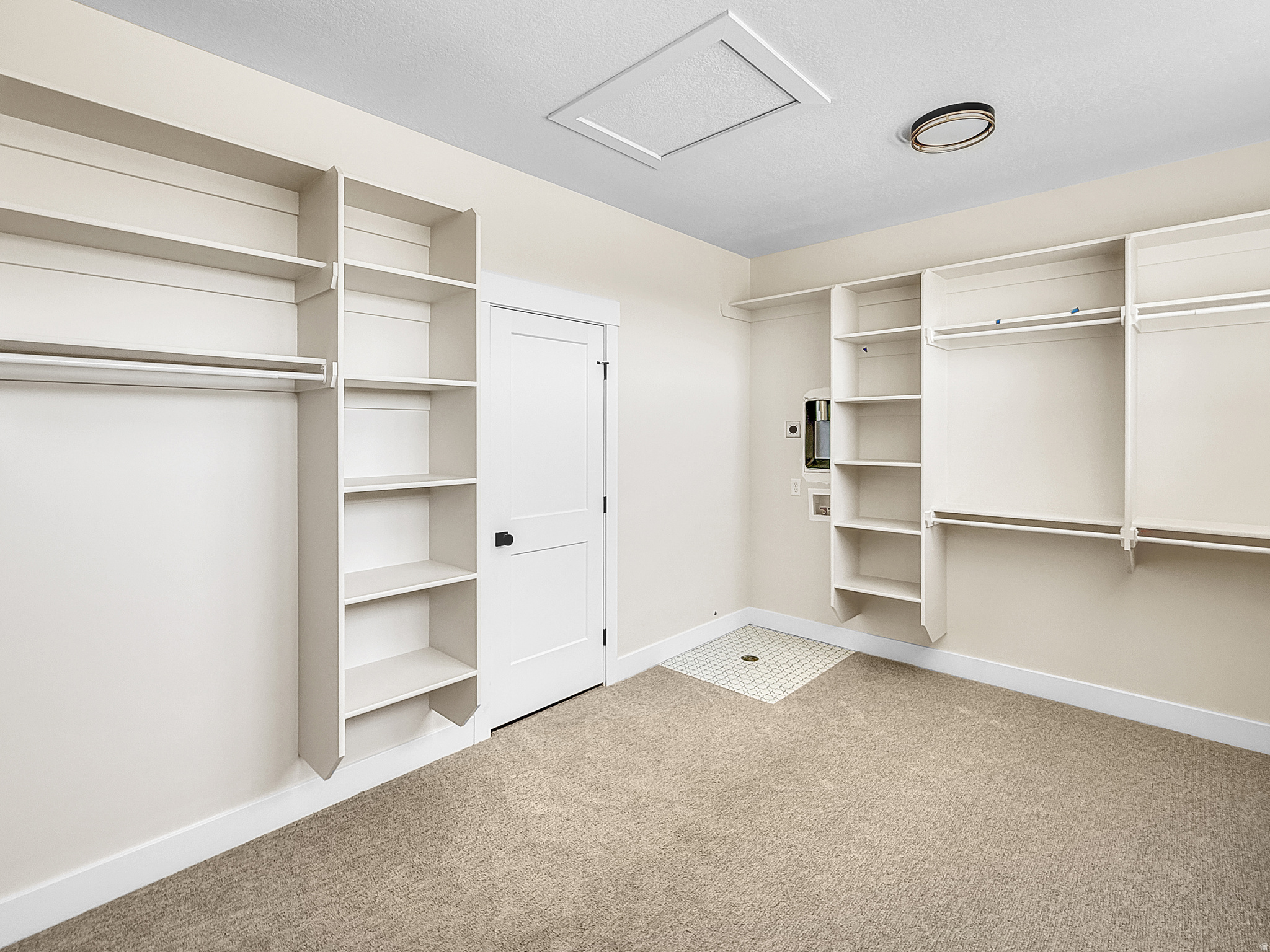 NORTH VIEW ESTATES - Residential