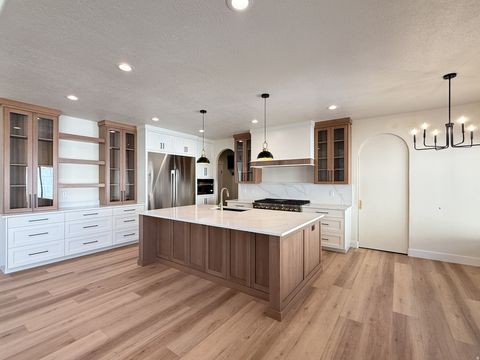 Tiny photo for 770 E MOUNTAIN RD, North Ogden, UT 84414 (MLS # 2146823)