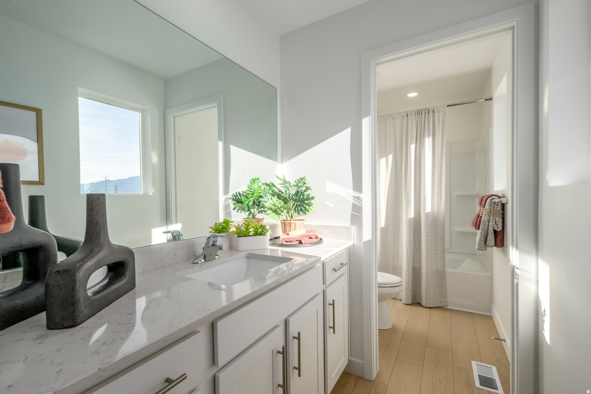 SIENNA HILLS - Residential