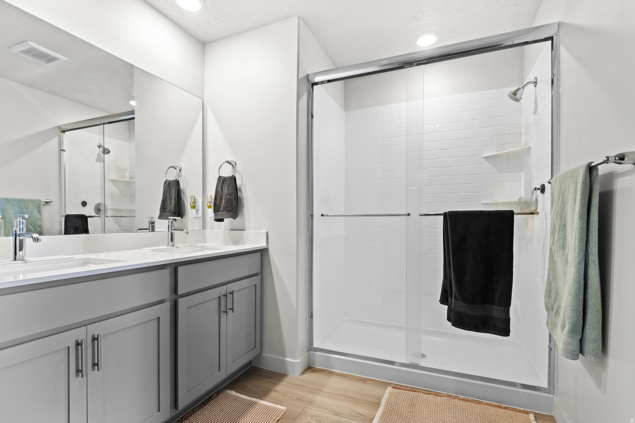 VISTA MEADOWS - Residential