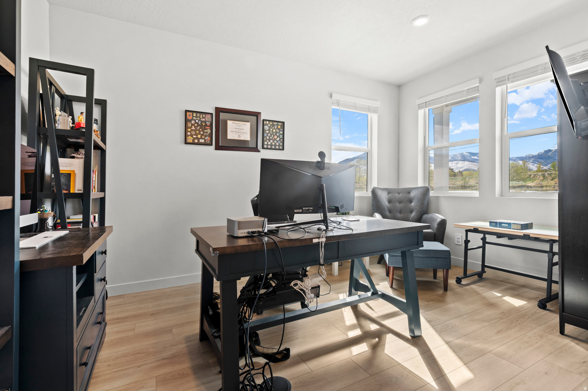 VISTA MEADOWS - Residential