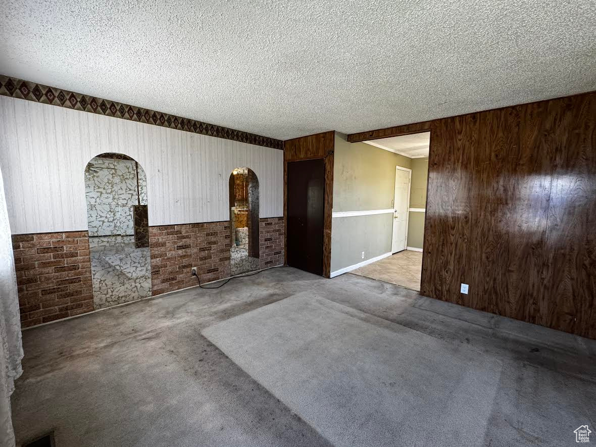 635 N Chimesview Cir, Tooele, Utah image 3