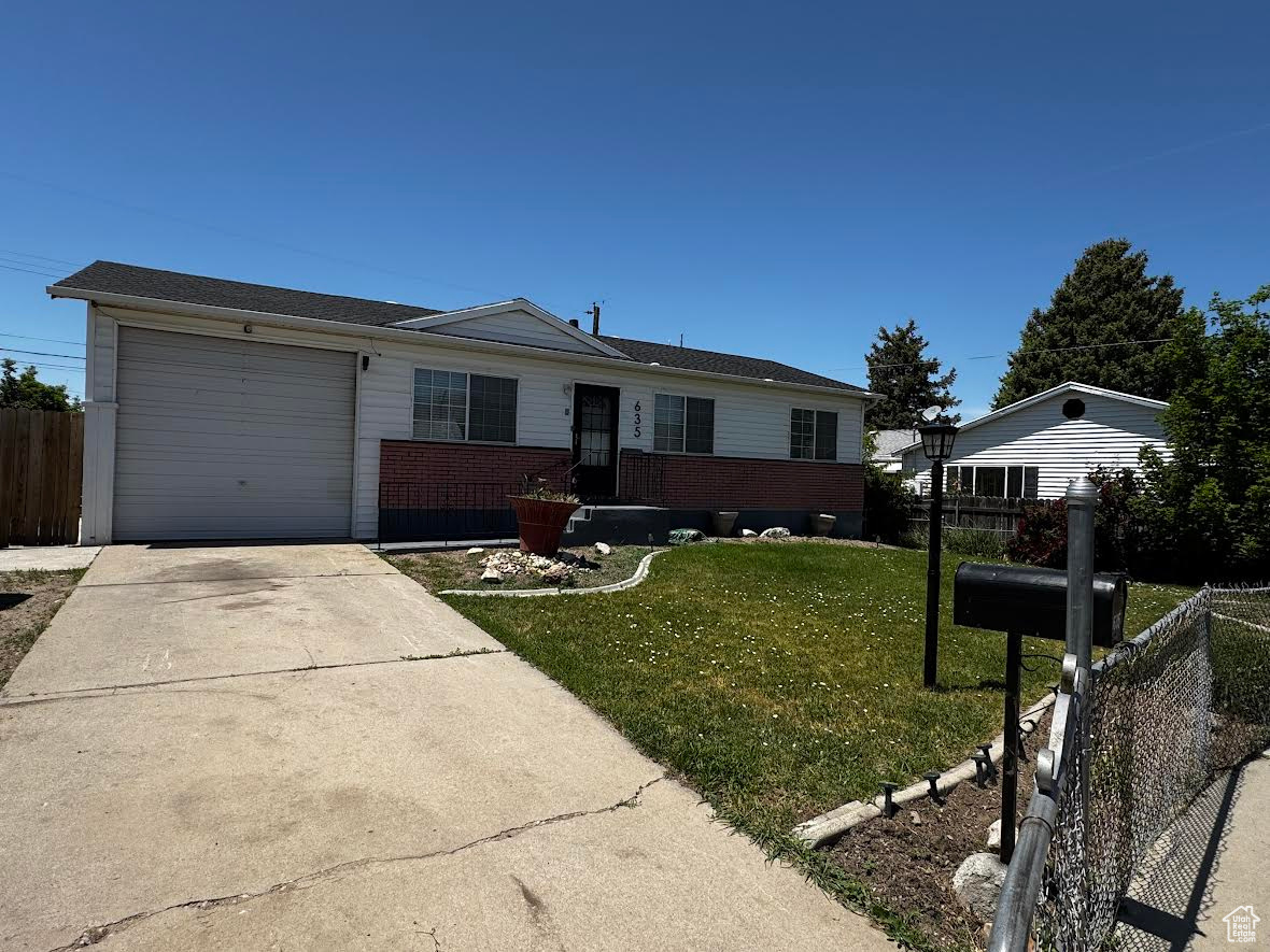 635 N Chimesview Cir, Tooele, Utah image 2