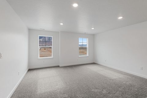Tiny photo for 3121 E 1000 S #301, Spanish Fork, UT 84660 (MLS # 2139166)
