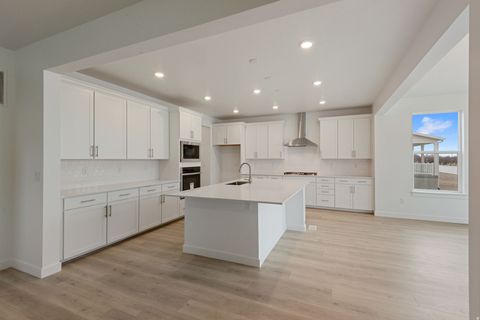 Tiny photo for 3121 E 1000 S #301, Spanish Fork, UT 84660 (MLS # 2139166)