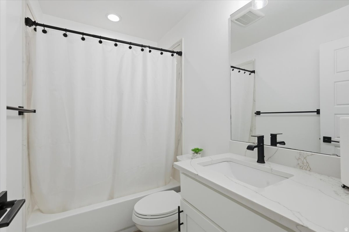 EASTSIDE VIEW - Residential