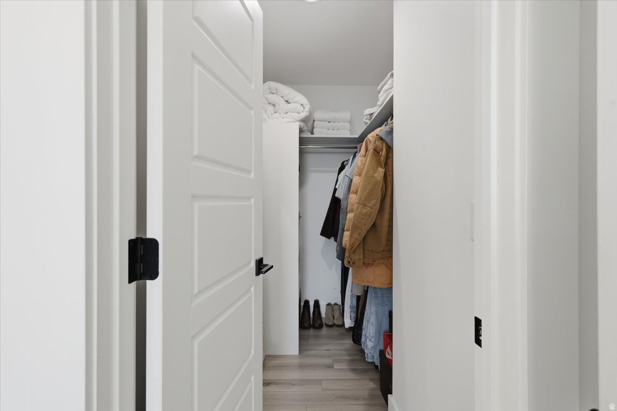 EASTSIDE VIEW - Residential