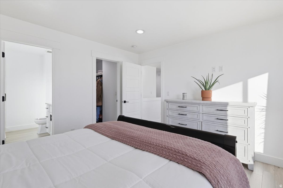 EASTSIDE VIEW - Residential