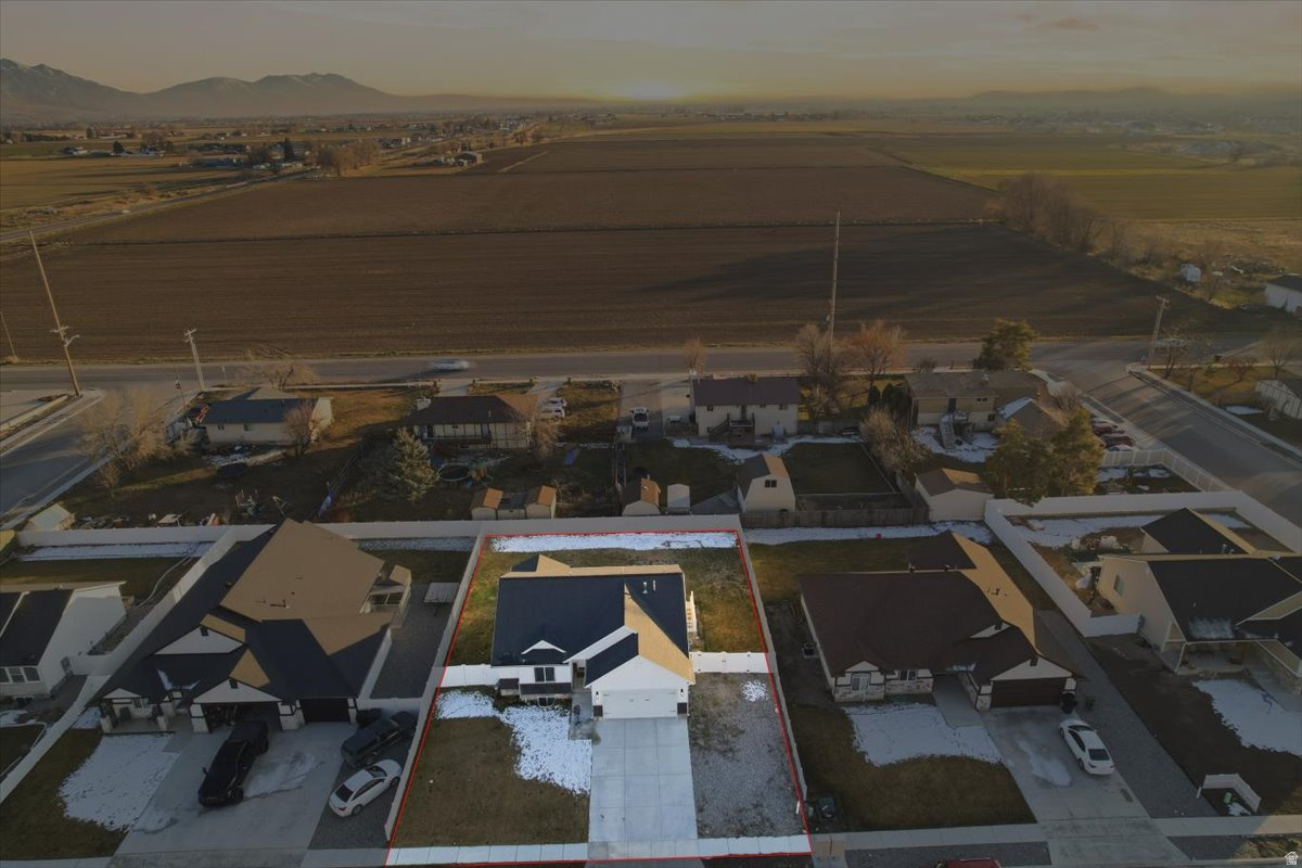 EASTSIDE VIEW - Residential