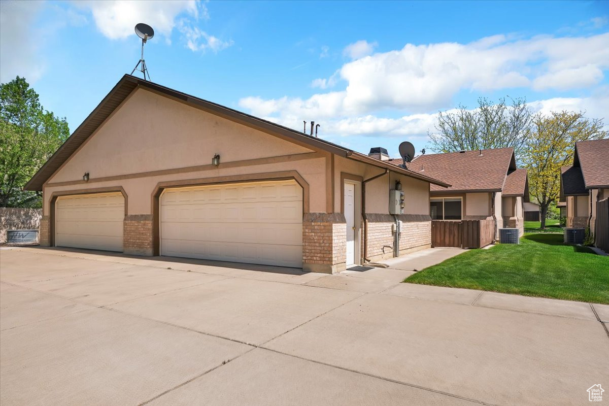 RIVER COVE PHASE 1 - Residential