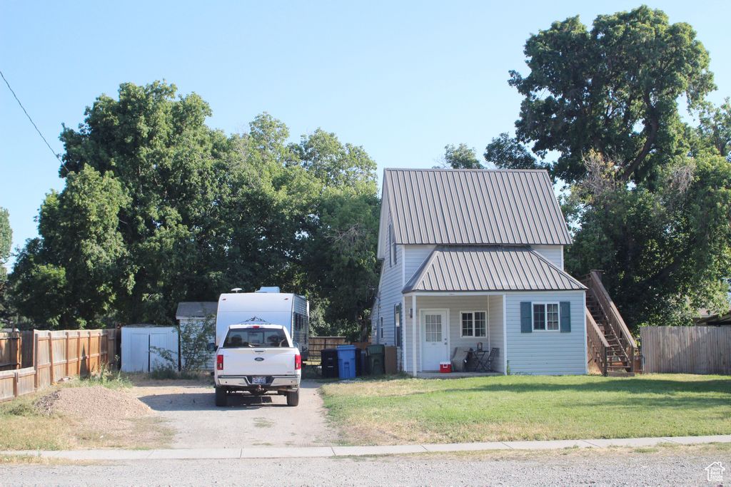 Photo of 279 W 300 N, Hyrum, UT 84319 (MLS # 2099523)