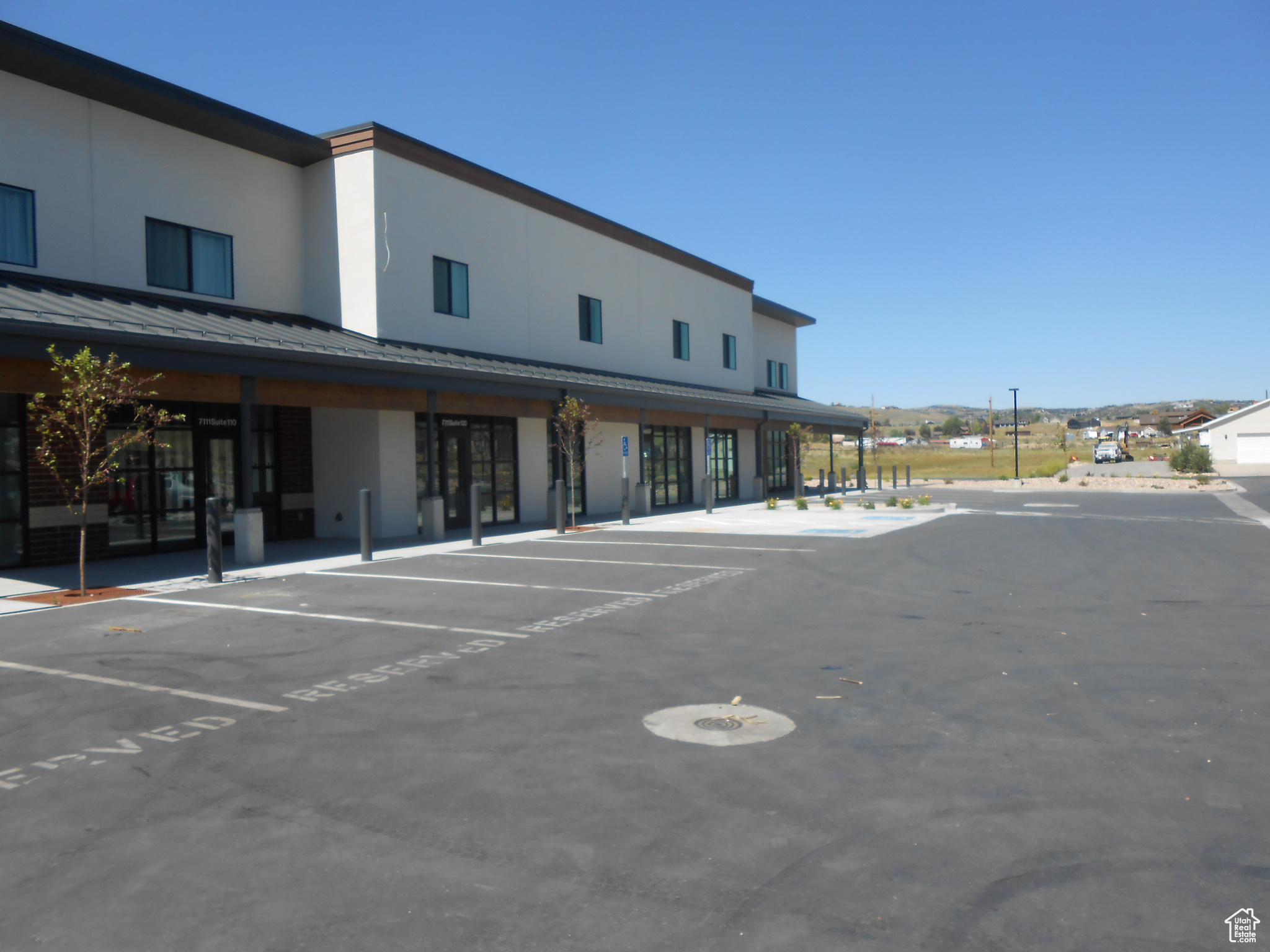 SILVER CREEK ESTATES - Commercial Lease